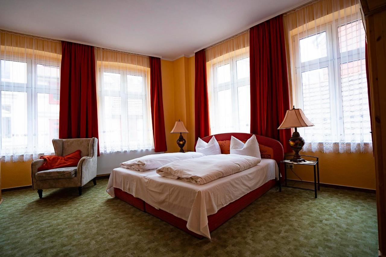 Pension Am Dom Schwerin  Esterno foto
